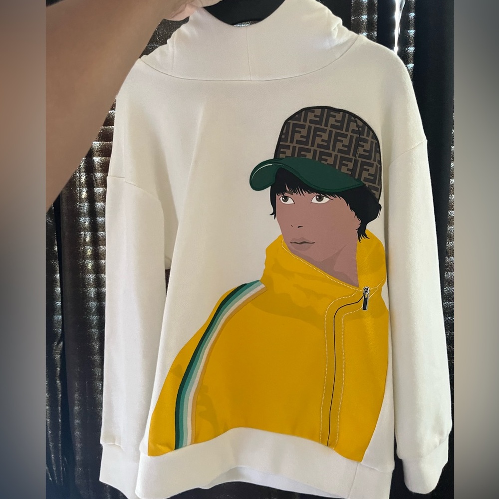 Boys fendi hoodie worn once